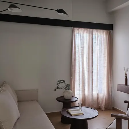 Loizos Stylish Residences 3*