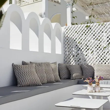 Loizos Stylish Residences 3*
